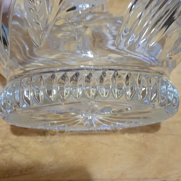 Glass Basket - Picture 7 of 7